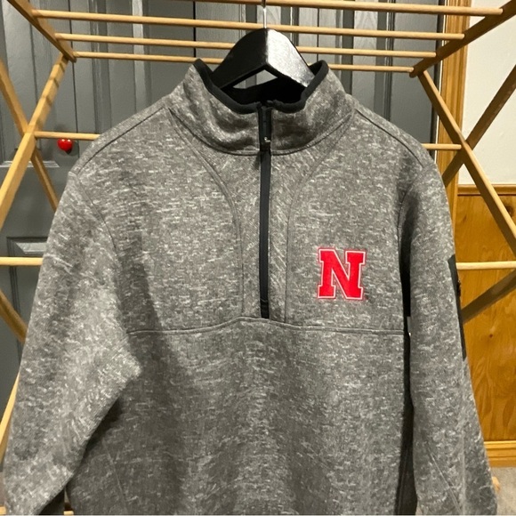 NEBRASKA CORNHUSKERS GRAY Sweater Fleece PULLOVER 1/2 ZIP sz large - Picture 11 of 12